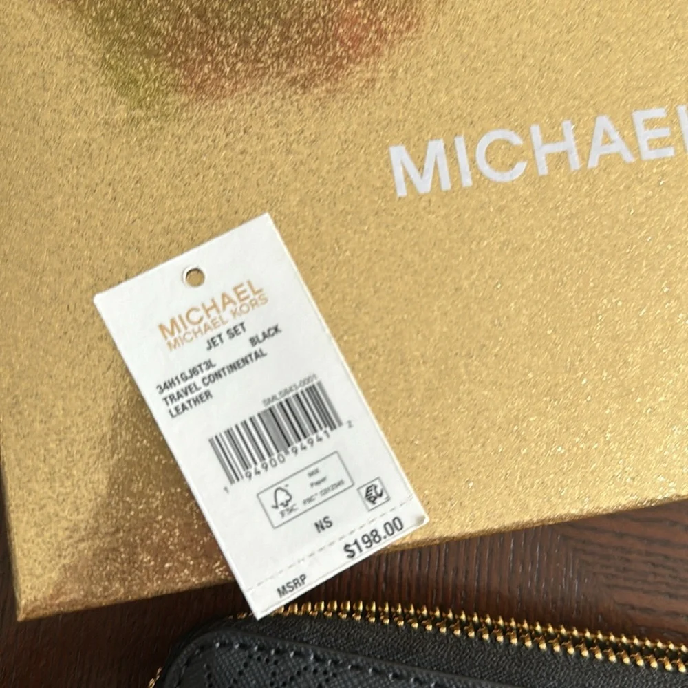 Michael Kors | Travel Continental Black Leather Wallet Wristlet New With Tags
